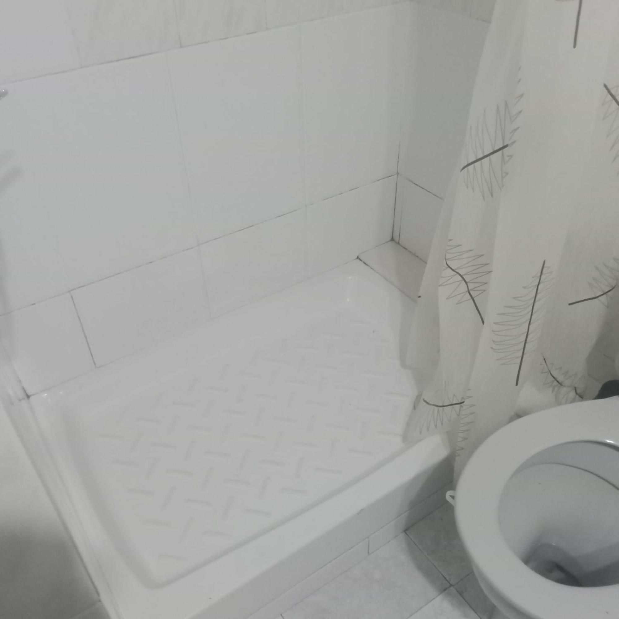 Barcelona Appartment Santa Coloma de Gramanet Eksteriør billede
