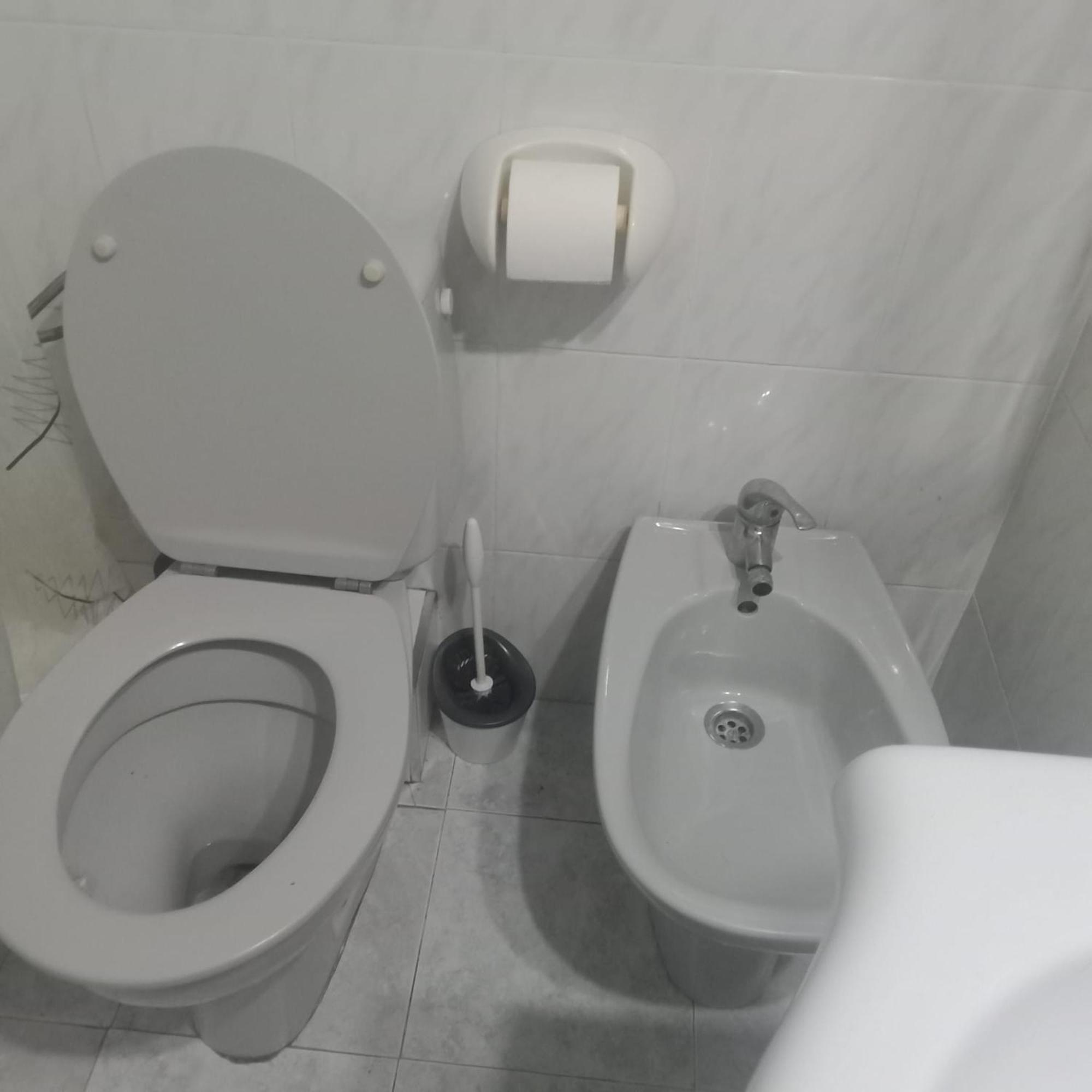 Barcelona Appartment Santa Coloma de Gramanet Eksteriør billede